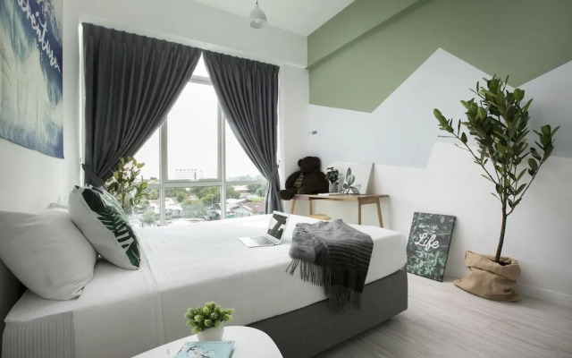 Family Pad near Mall