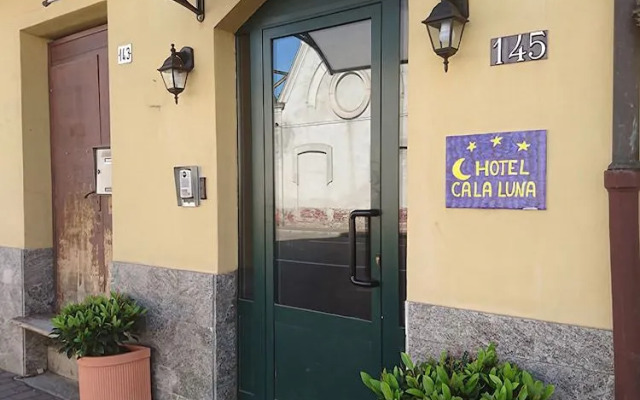 Hotel Calaluna