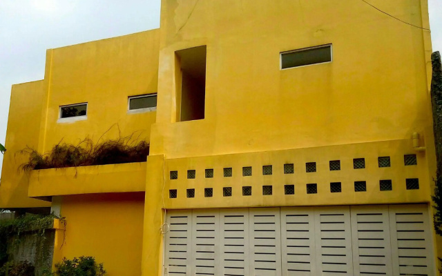 Rumah Kuning Syariah