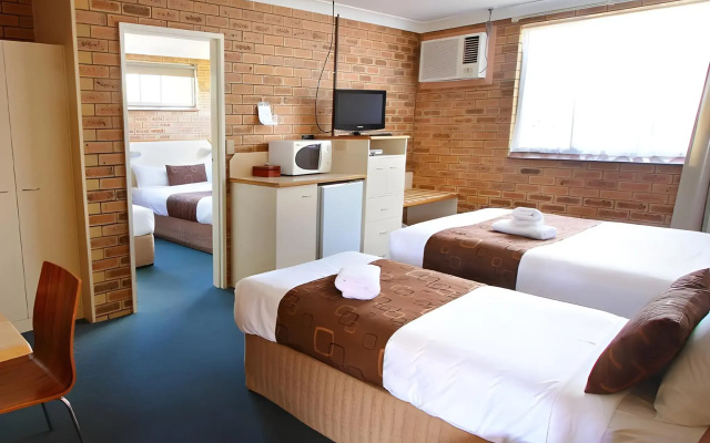 Garden City Motor Inn