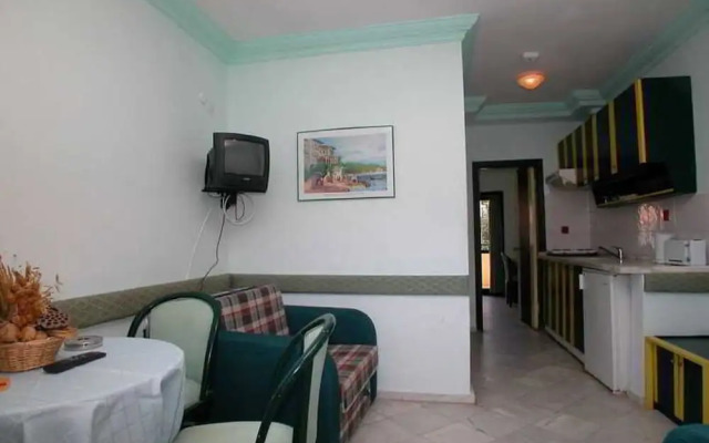 Siesta  Deluxe Apart Otel