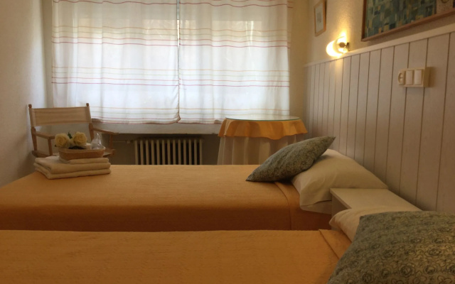 Hostal Albero by gaiarooms