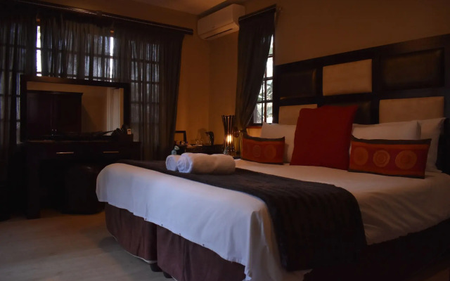 Waterfalls Boutique Hotel