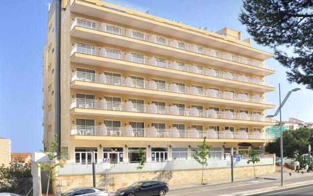 Hotel Catalonia вид на фасад