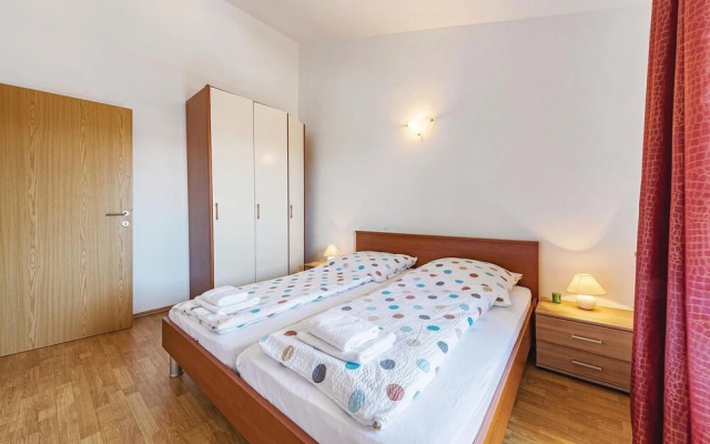 Beautiful Home in Pula With Wifi and 2 Bedrooms