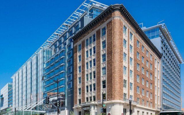 Отель Marriott Marquis Washington, DC США, Вашингтон - отзывы, цены и фото номеров - забронировать отель Marriott Marquis Washington, DC онлайн вид на фасад