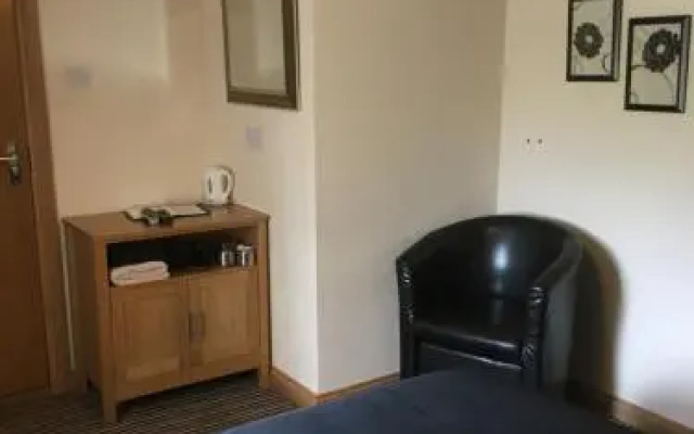 Masons Arms Hotel
