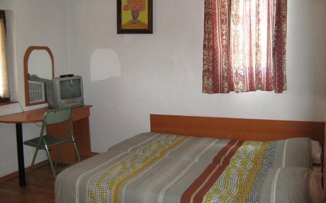 Отель Guestrooms Roos Велико Тырново комната для гостей
