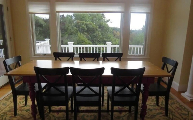 41 Mooncussers Lane - Five Bedroom House
