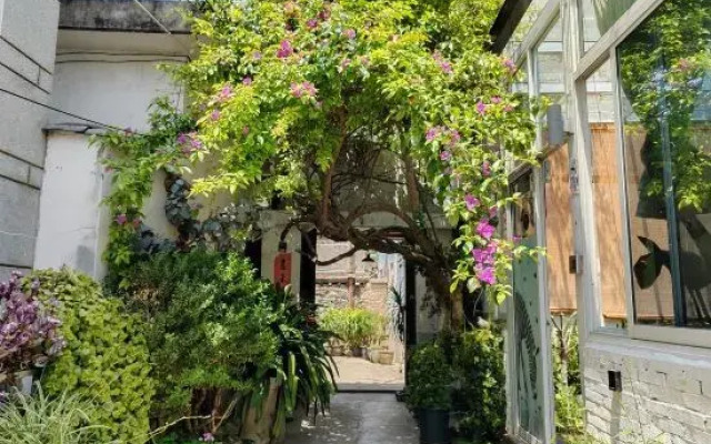 MUYE  homestay