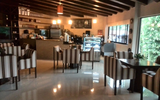 Loto Azul Resort and Spa