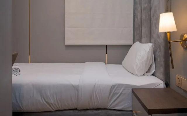Warm Living 3BR at Sky House BSD Apartment