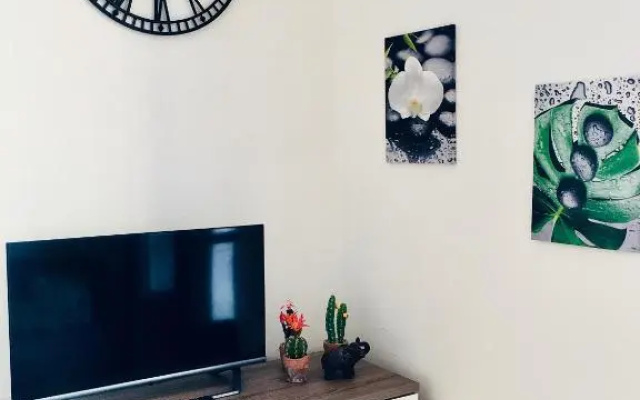 Maiden-Art Apartment