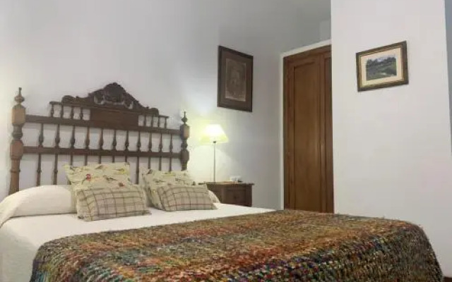 Hotel Entreolivos