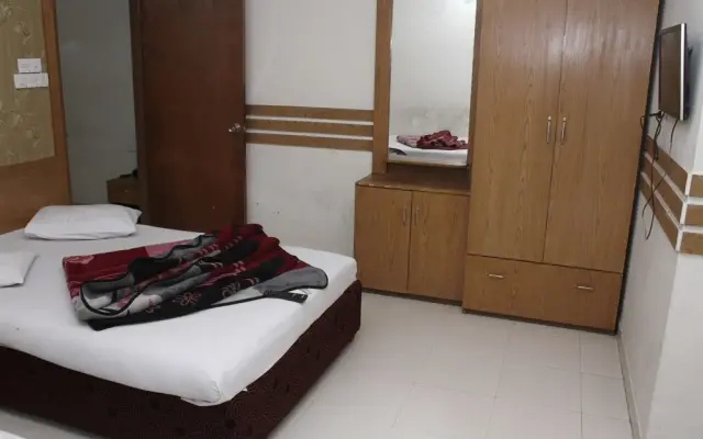 White Beach Hotel