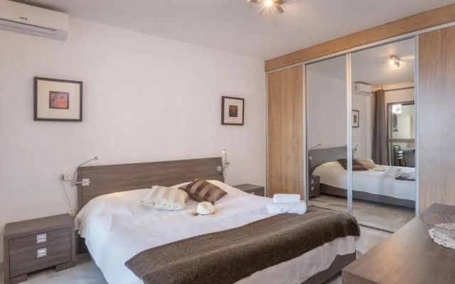 Beautiful Flat sea view 4person