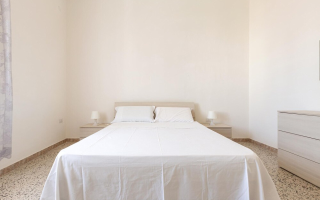 2850 Residence Bellavista - App 4 PP by Barbarhouse