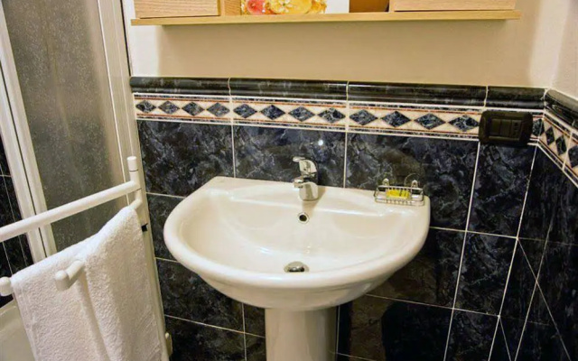 B&B Raffaello