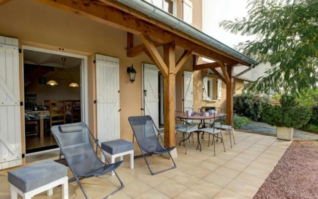Gîte Saint-Forgeux-Lespinasse, 3 pièces, 4 personnes - FR-1-496-37