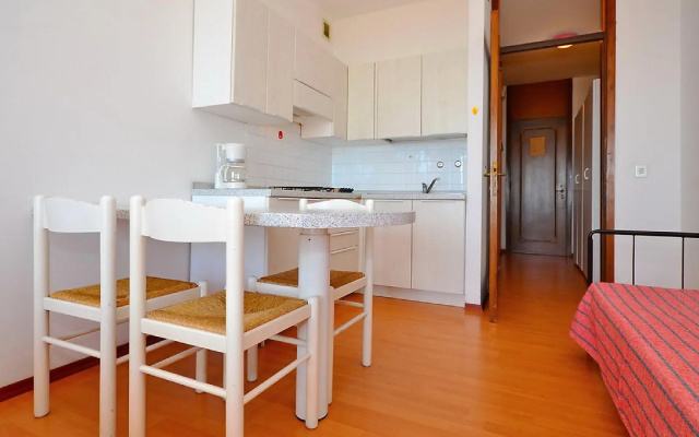 Condominio International - One Bedroom No.4