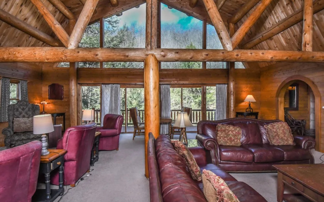 Streamside 4 Bedroom House