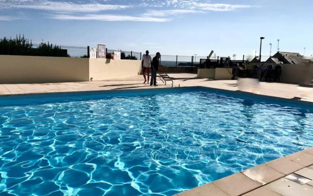 Charmant Studio a 400m de la Plage Avec Piscine
