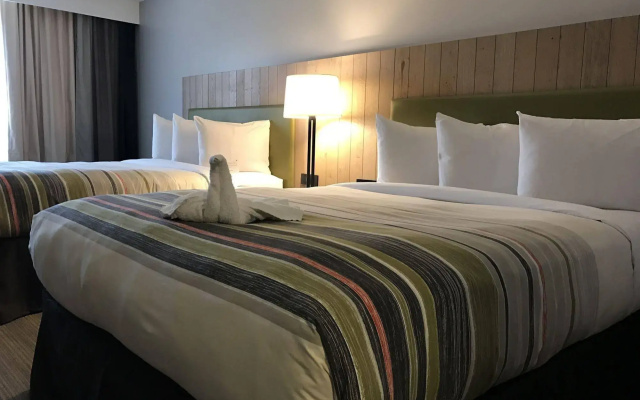 SunCoast Park Hotel Anaheim Resort, Tapestry by Hilton