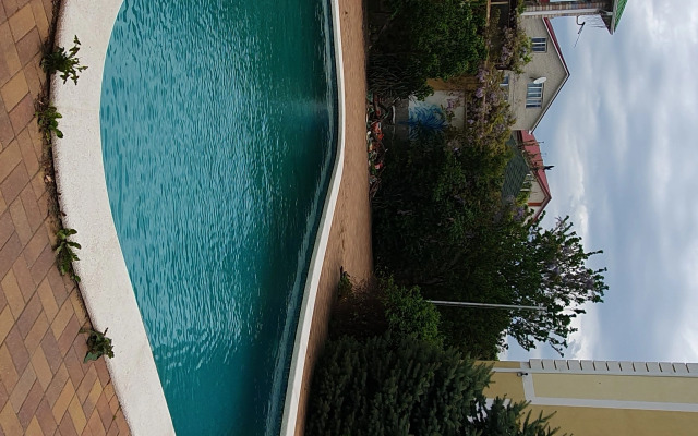 Мелани