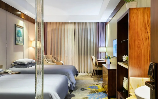 Jinchen Hotel (Hangzhou Huanglong Sports Center)