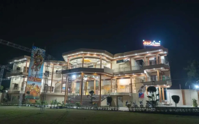 Hotel CM Palace