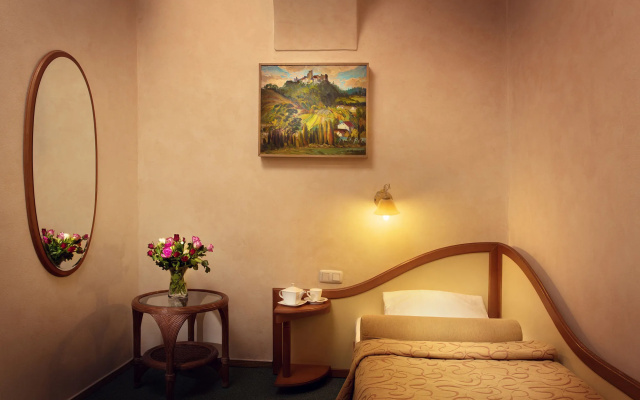 Hotel Ambassador