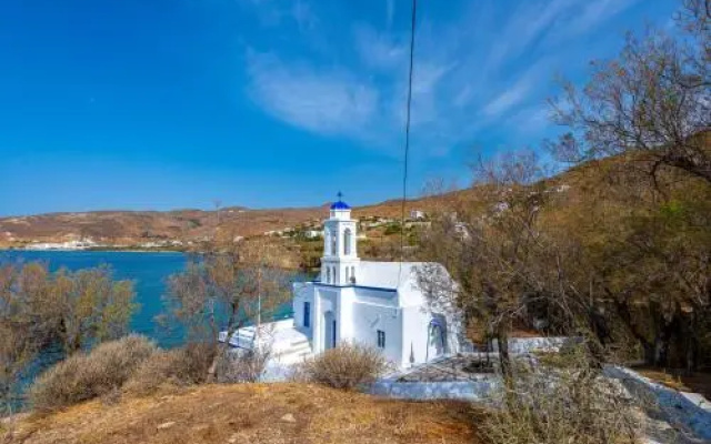Aparthotel 3 stars Tinos