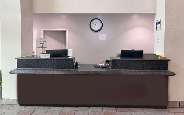 Americas Best Value Inn Kingdom City