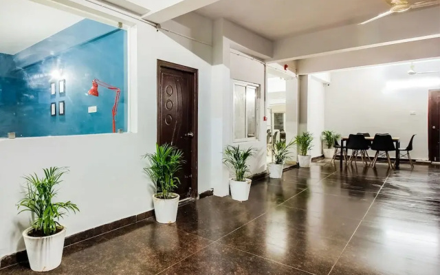 Silverkey Execut. stays 28060,Gachibowli,JV colony