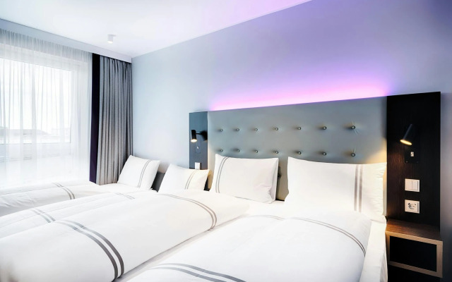 Premier Inn Lübeck City Centre