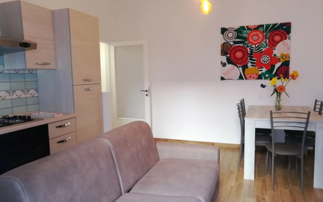 Happiness House two Steps Away to the Beach of Gaeta