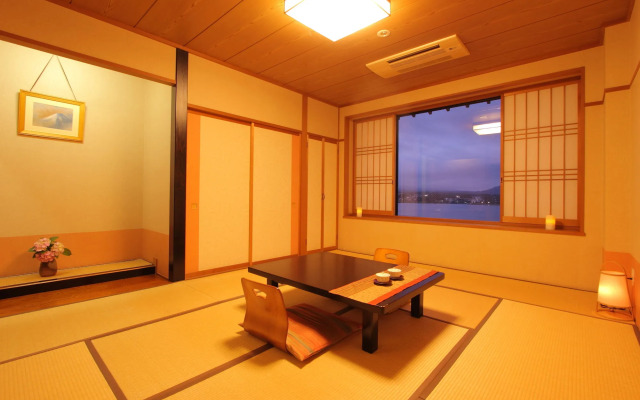 Fujikawaguchiko Onsen Hotel Asafuji