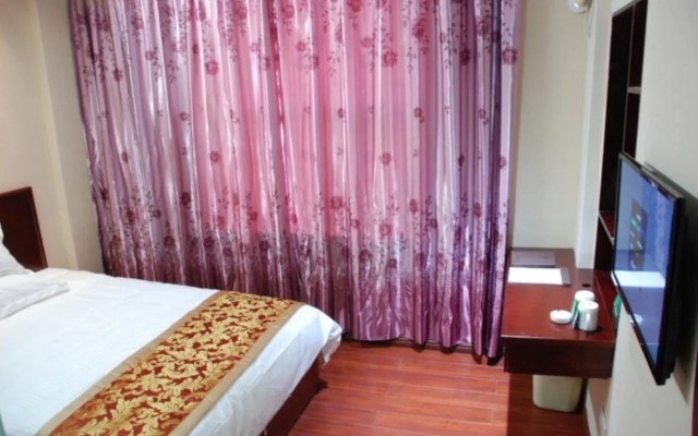 GreenTree Inn Jiangxi Xinyu Railway Station Square Express Hotel