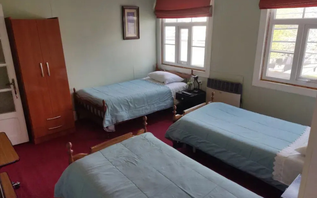Hostal Bulnes
