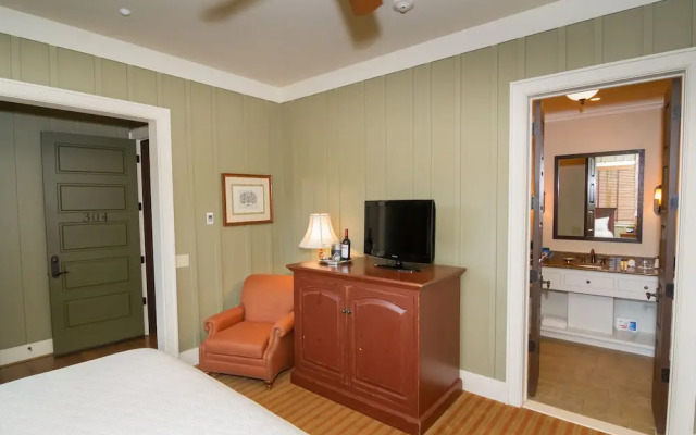 Bright's Creek Lodge