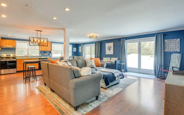 Golf, Hike & Unwind: Spacious Dover Retreat!