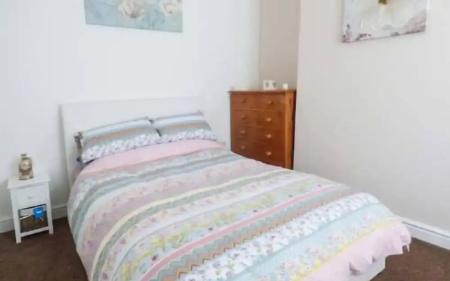 Flat 1