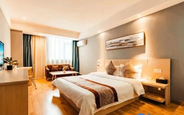 Fenglin Hotel