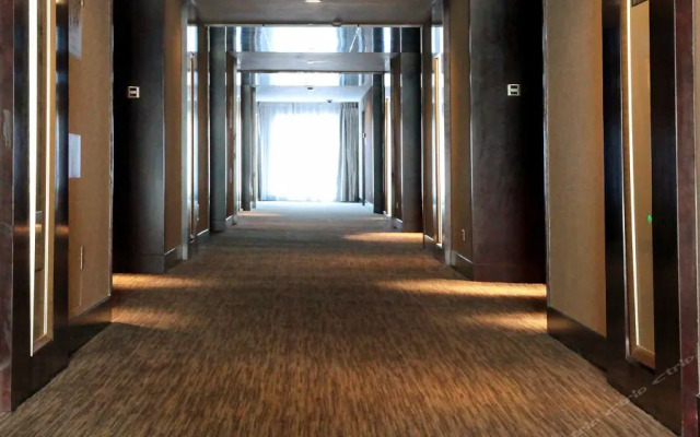 Nankang Grand Hotel