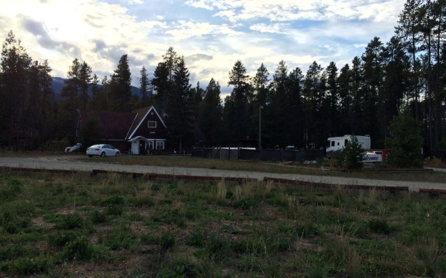 Rocky RV Park and Campground