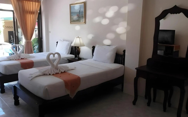 Panupong Hotel