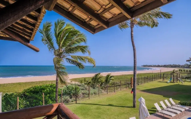 Apt. in a Seaside Condominium Itacimirim-ba Iab109
