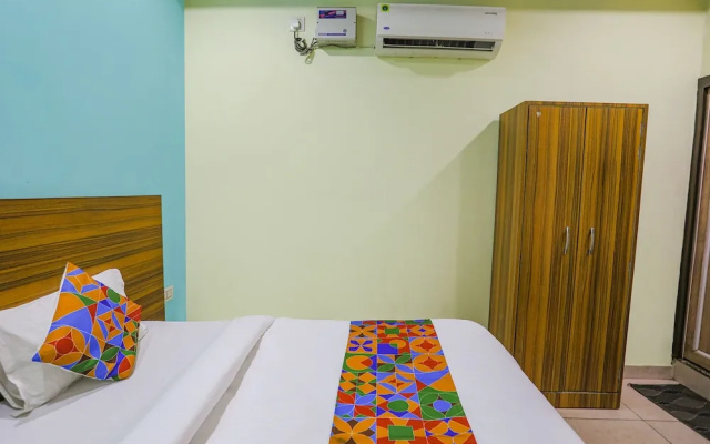 Fabhotel Yatika Inn