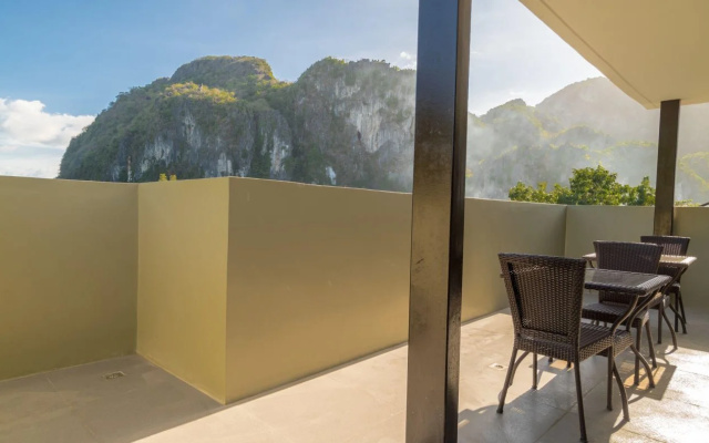 Coral Cliff Hotel