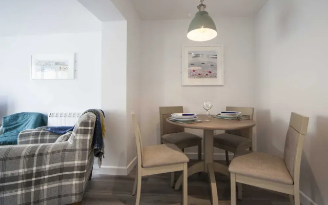 Mawgan Porth Apartments